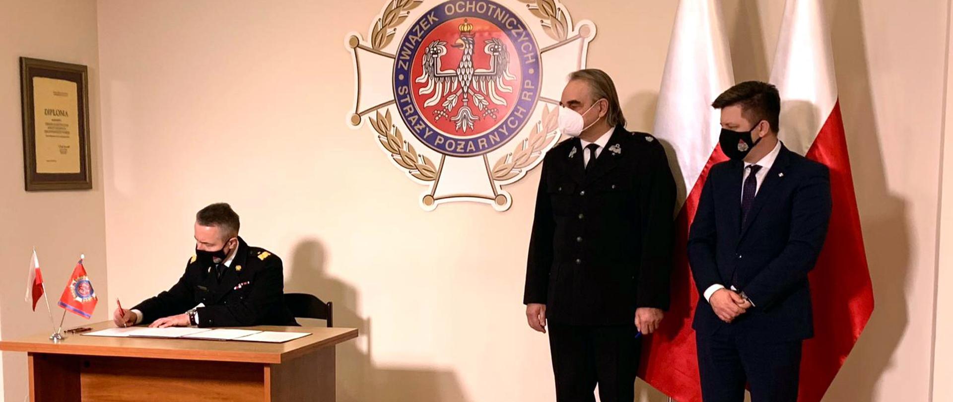 Uczestnicy spotkania podpisali list intencyjny.