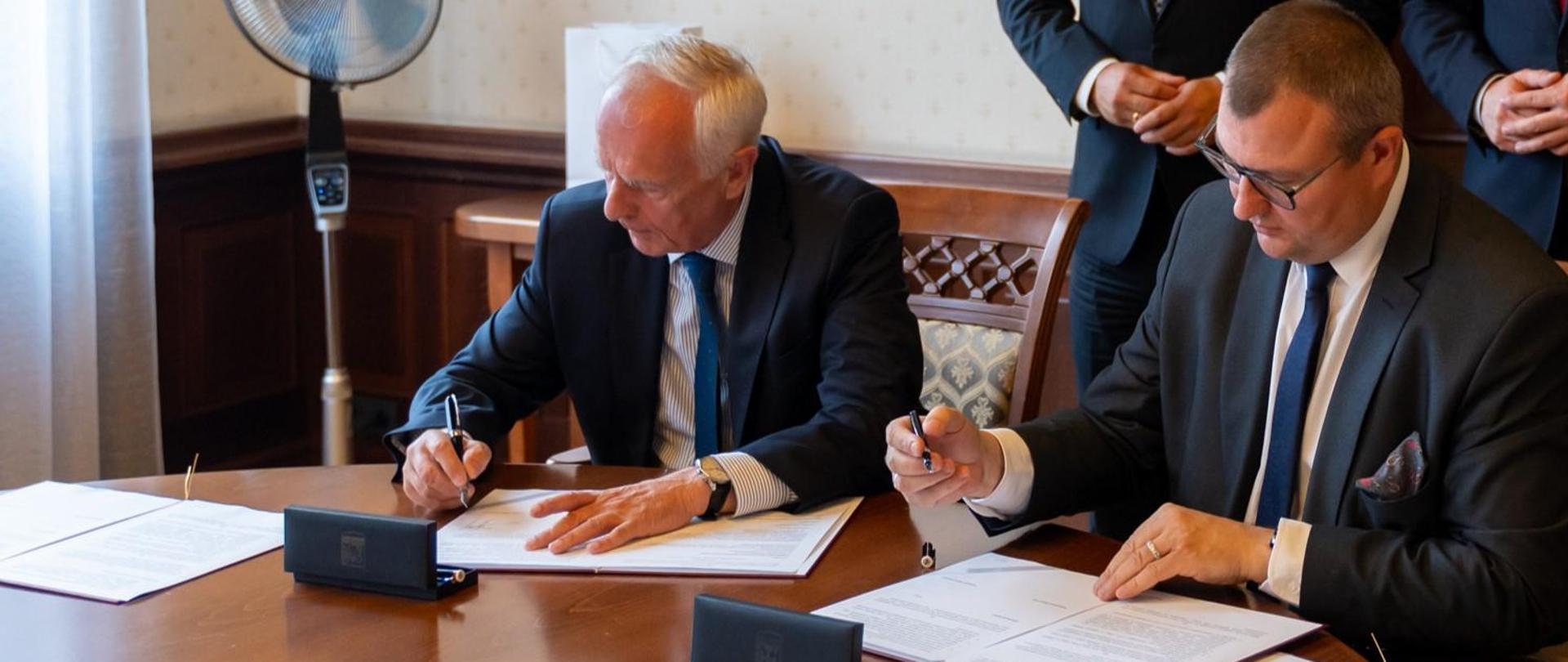 Podpisanie listu intencyjnego dot. współpracy w zakresie ochrony przeciwpowodziowej zlewni rzeki Mlecznej