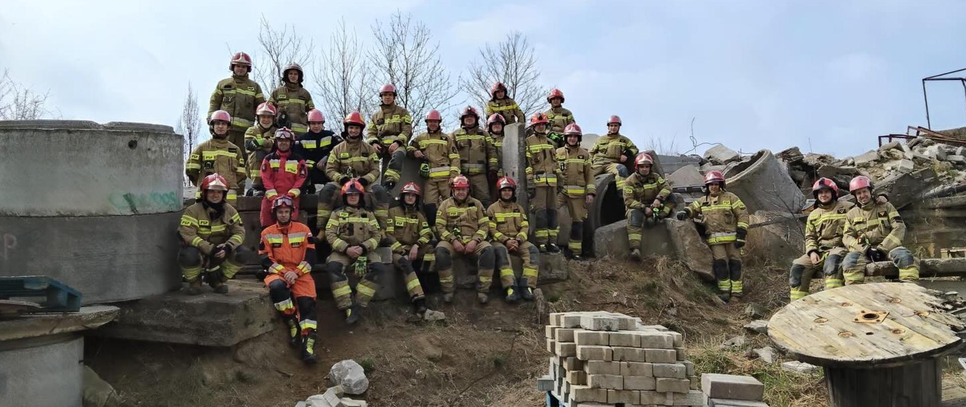  specjalistyczne szkolenie z zakresu działań poszukiwawczo-ratowniczych realizowanych przez KSRG na poziomie podstawowym