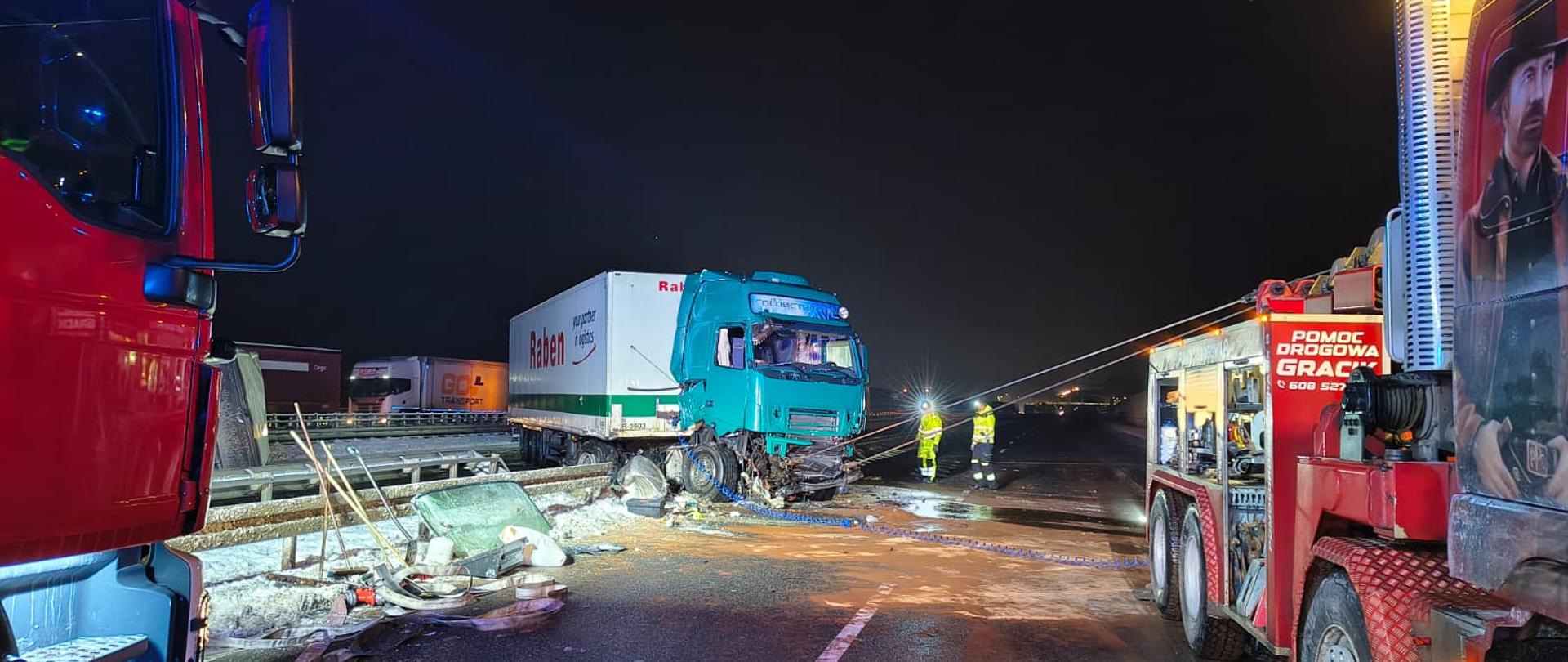 Wypadek na trasie S7 - trasa zablokowana na blisko 7 godzin!