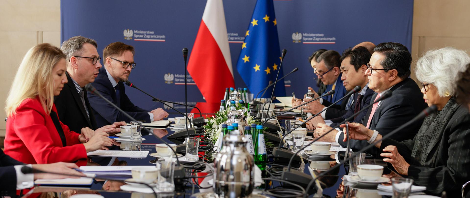 Podsekretarz stanu Jakub Wiśniewski spotkał się z ambasadorami państw grupy MIKTA