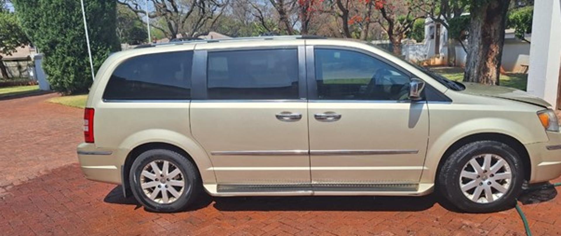 Chrysler Grand Voyager 