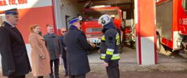 Uroczysty Apel w Ochotniczej Straży Pożarnej w Zalesiu