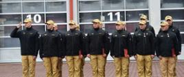 Na zdjęciu strażacy z JRG Przemyśl i JRG Dubiecko na placu uroczystości