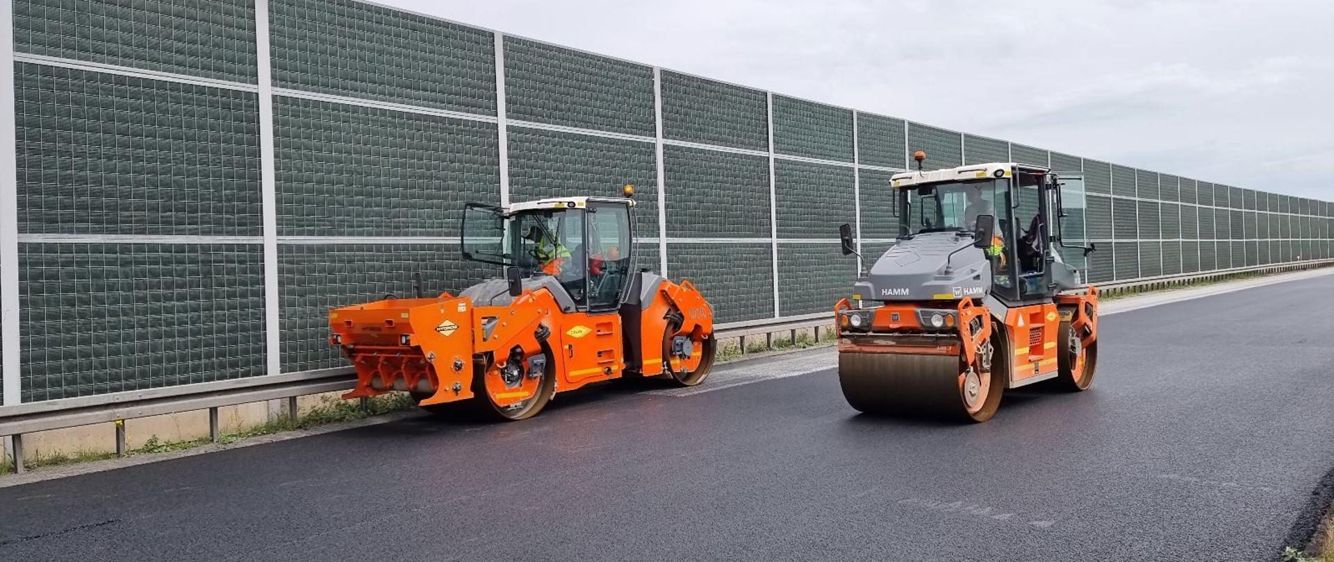 Prace bitumiczne na remontowanej S11 Krzesiny - Kórnik Północ