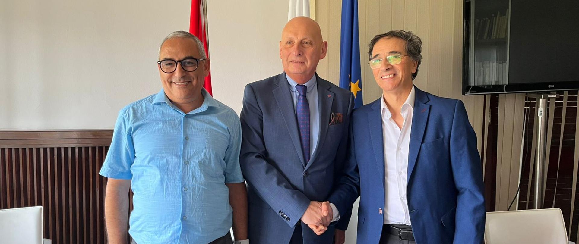 Podpisanie dwóch projektów współpracy w ramach programu Polska Pomoc z marokańskim stowarzyszeniem Anarouz Doudad