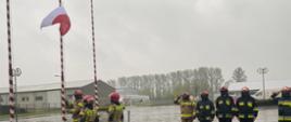 Dzień Flagi w KP PSP w Górze