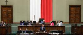 Premier Mateusz Morawiecki podczas posiedzenia Sejmu.