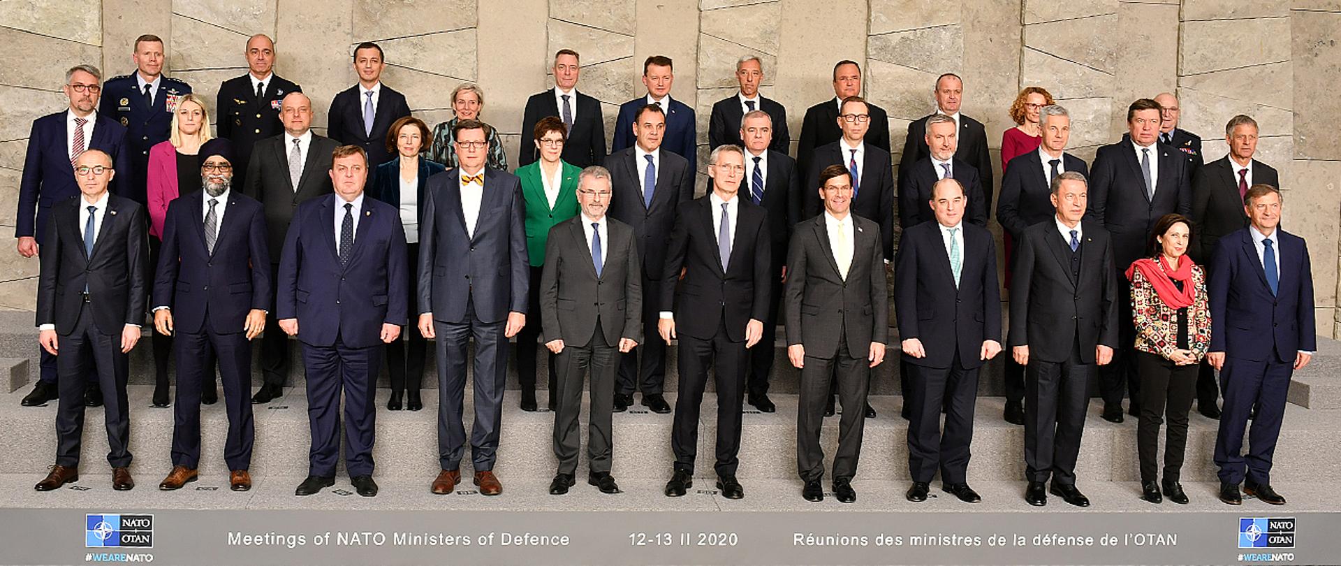 NATO defence ministers at the Alliance Headquarters.
February 12, this year the head of the Ministry of National Defence participated in the meeting of NATO defence ministers at the Alliance Headquarters in Brussels. The session of the North Atlantic Council (NAC) was devoted to, among others security situation in the Middle East.
