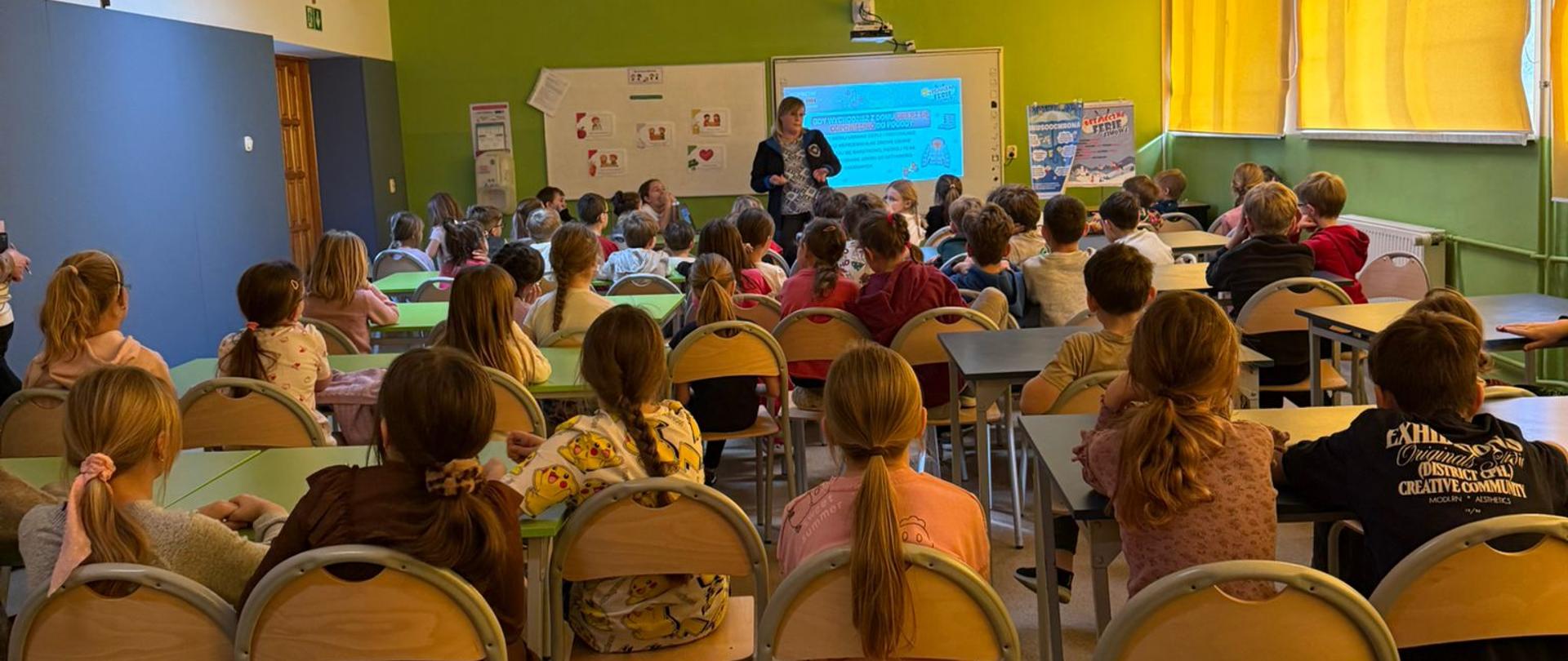 Zajęcia edukacyjne dla dzieci w Szkole Podstawowej w Tąpkowicach