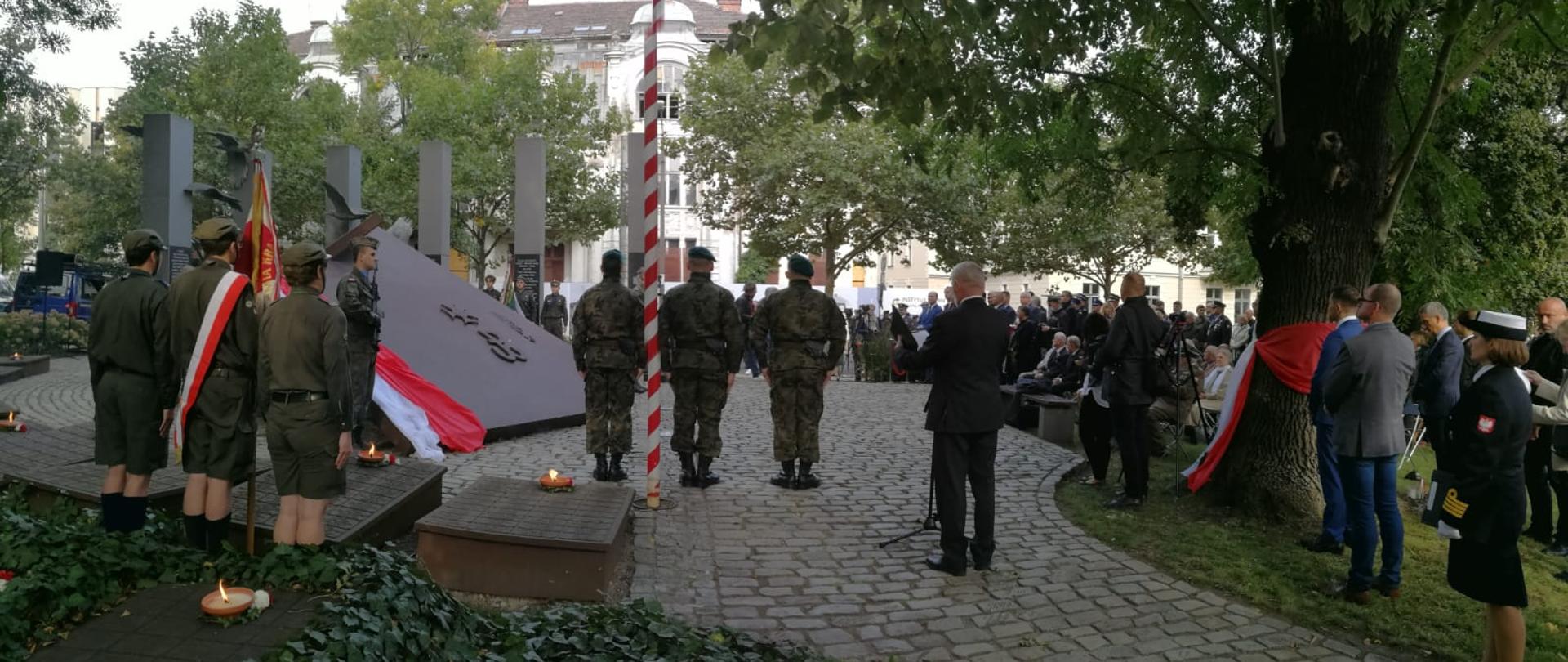 OBCHODY 82. ROCZNICY POWSTANIA POLSKIEGO PAŃSTWA PODZIEMNEGO