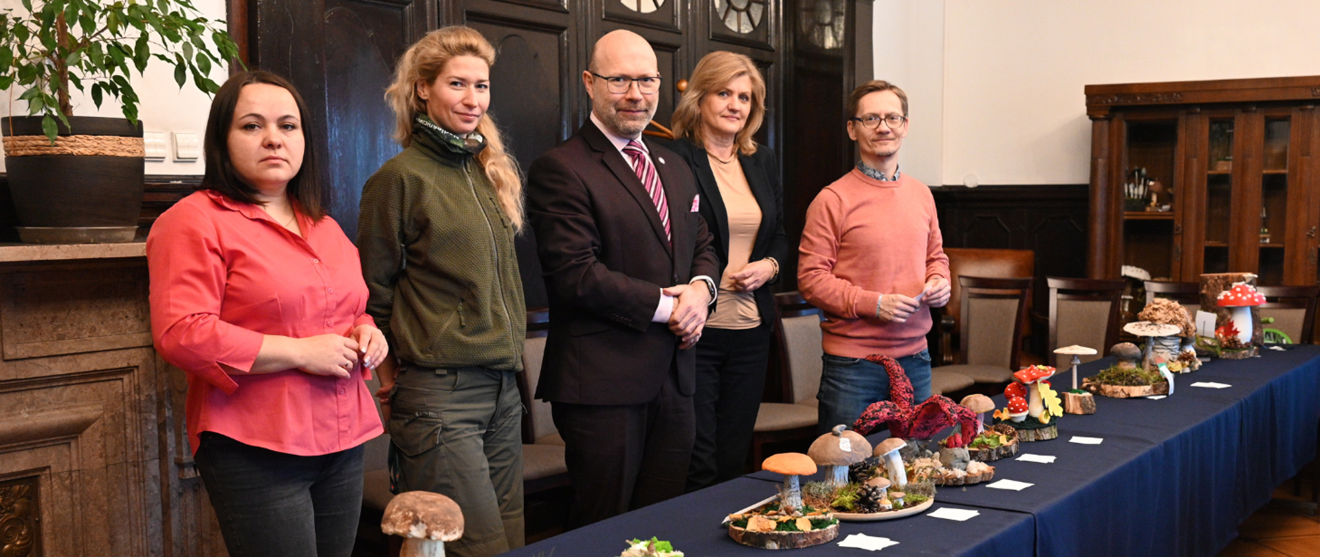 Jury konkursu podczas obrad – przedstawiciele WSSE w Bydgoszczy oraz instytucji patronackich oceniają prace.