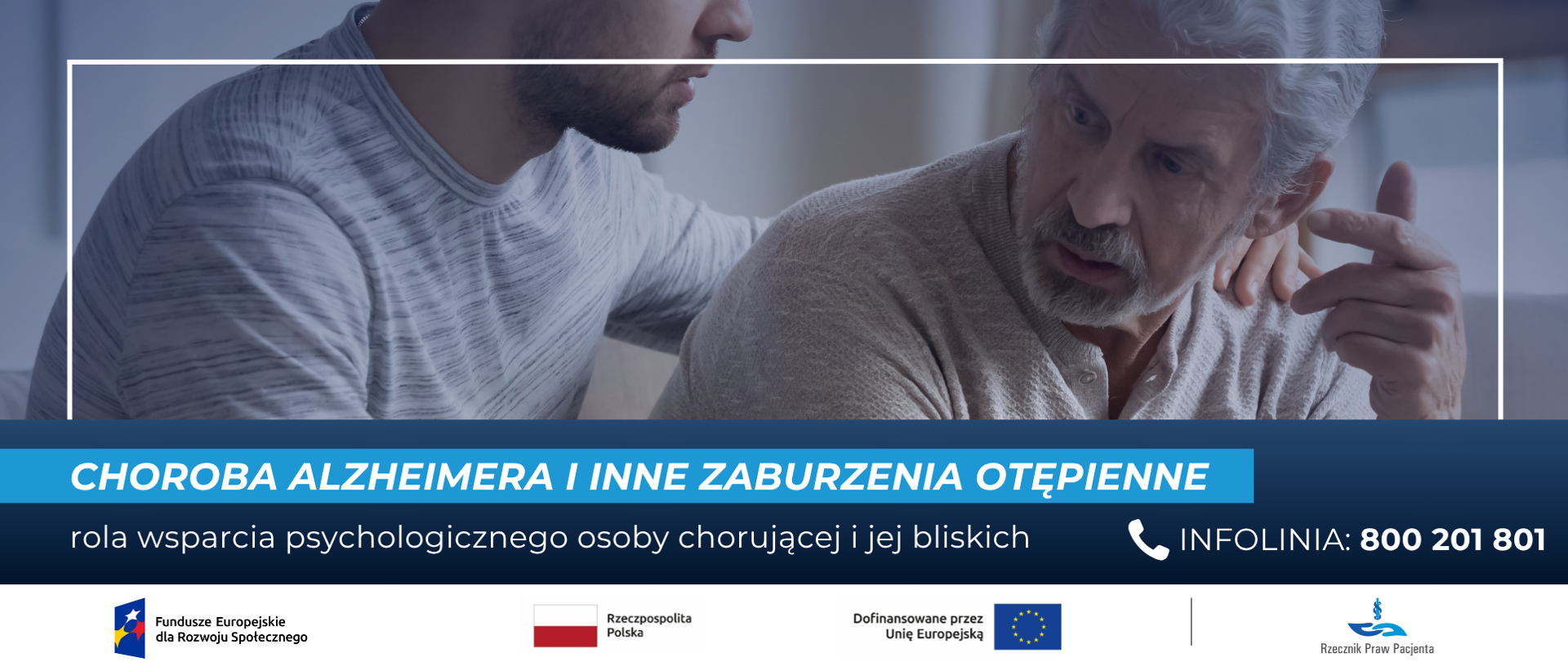 Mężczyzna z chorobą Alzheimera rozmawia z opiekunem, trzymającym rękę na jego ramieniu w geście wsparcia. 