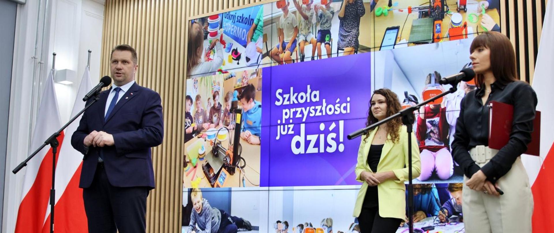 Mobilne Laboratoria Przyszłości – konferencja szefa MEiN podsumowująca projekt 
