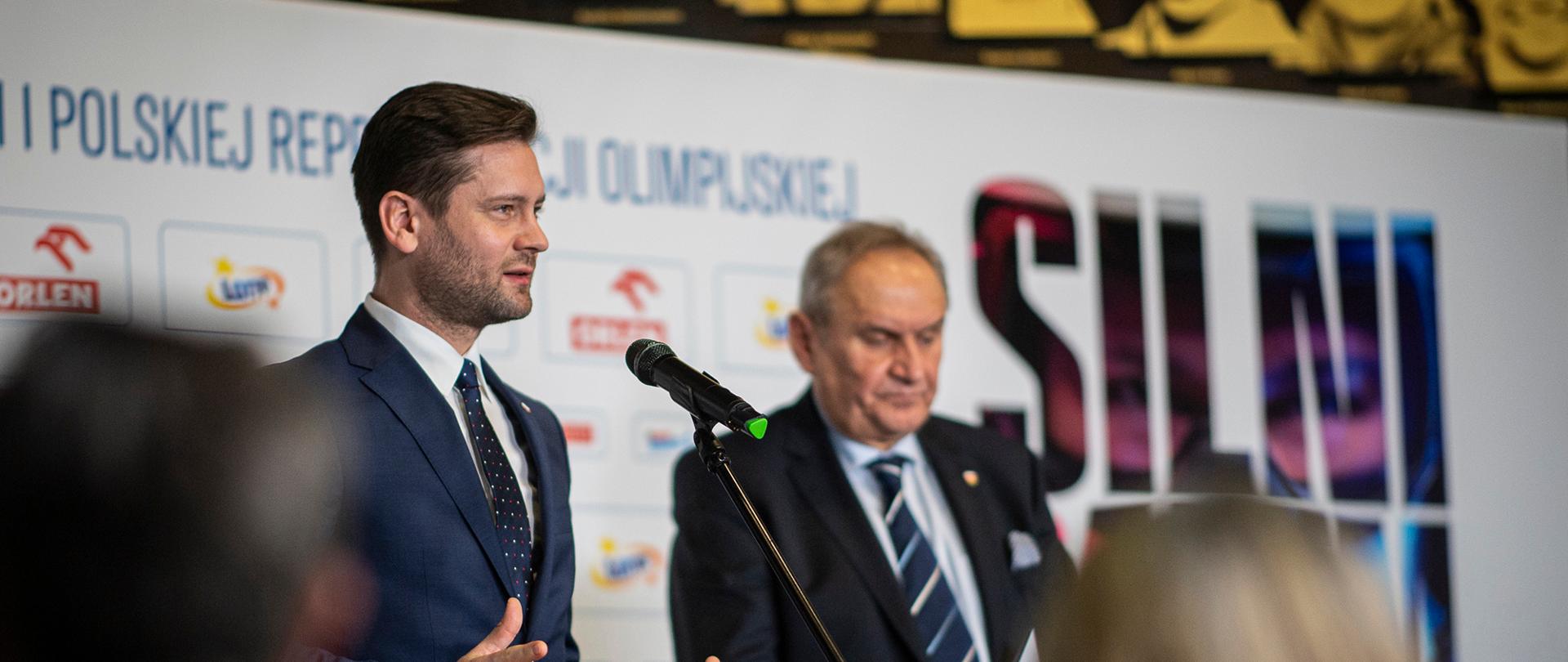  Konferencja prasowa PKOl “50 dni do XXIV Zimowych Igrzysk Olimpijskich w Pekinie”. Na zdjęciu Prezes PKOl Andrzej Kraśnicki i Minister Sportu Kamil Bortniczuk