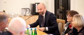 spotkanie wiceminister Katarzyny Kacperczyk ze środowiskiem farmaceutycznym