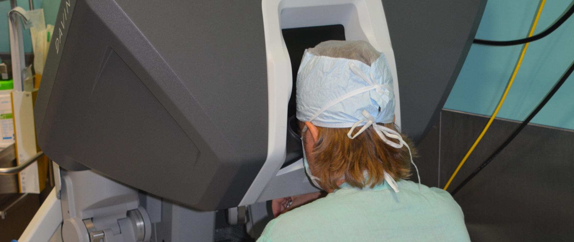 Operacja serca za pomocą da Vinci