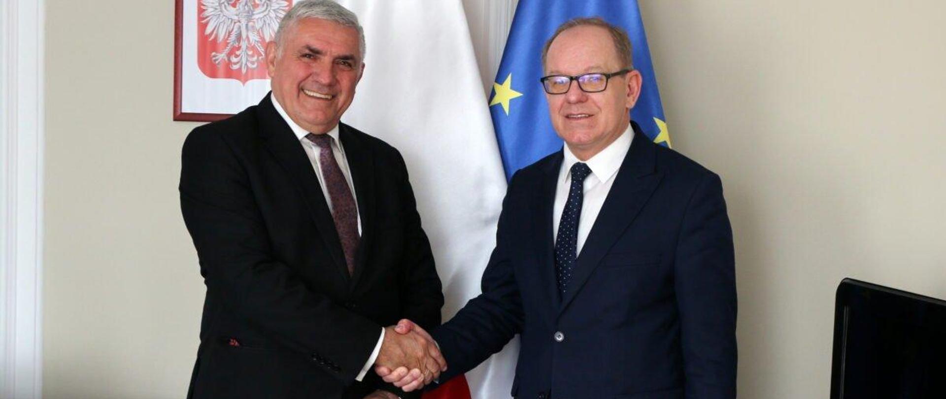 Konsul honorowy Chorwacji Paweł Włodarczyk i I wicewojewoda podkarpacki Wiesław Buż