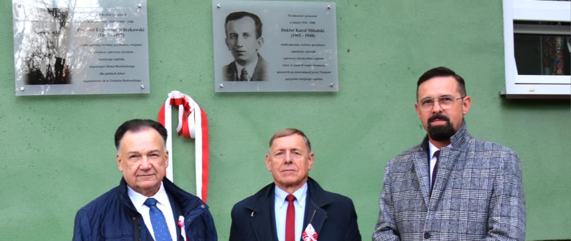 Odsłonięcie tablic pamiątkowych 