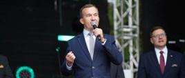 Rozwój infrastruktury i wyróżnienie dla samorządu. Wicewojewoda Mateusz Szauer na Dniach Lubawy