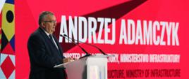 Minister infrastruktury Andrzej Adamczyk przemawia na Kongresie 590