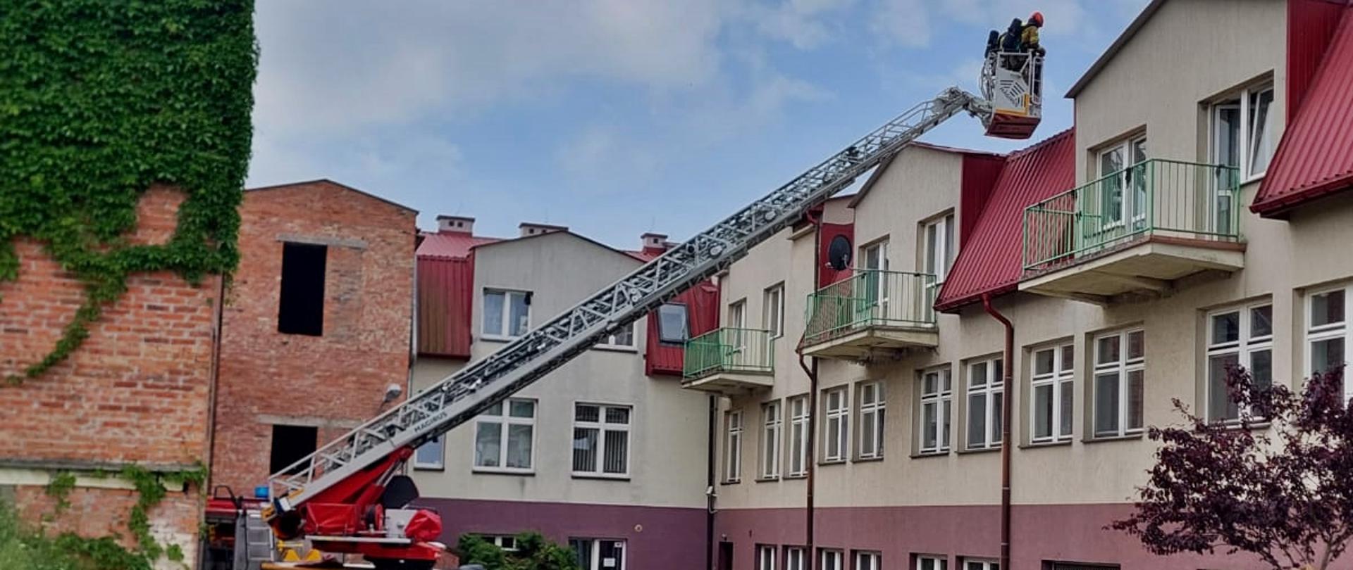 8 czerwca 2022 roku w Domu Pomocy Społecznej „Dom nad Stawami” w Siedlcach odbyły się ćwiczenia z zakresu pożarów w budynkach przeznaczonych do użytku ludzi o ograniczonej zdolności poruszania się.