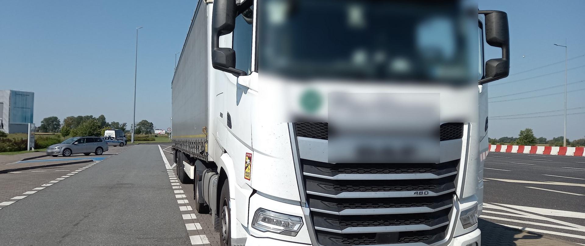 Pojazd zagranicznego przewoźnika z Łotwy jechał autostradą A2 w czasie świątecznego zakazu jazdy 