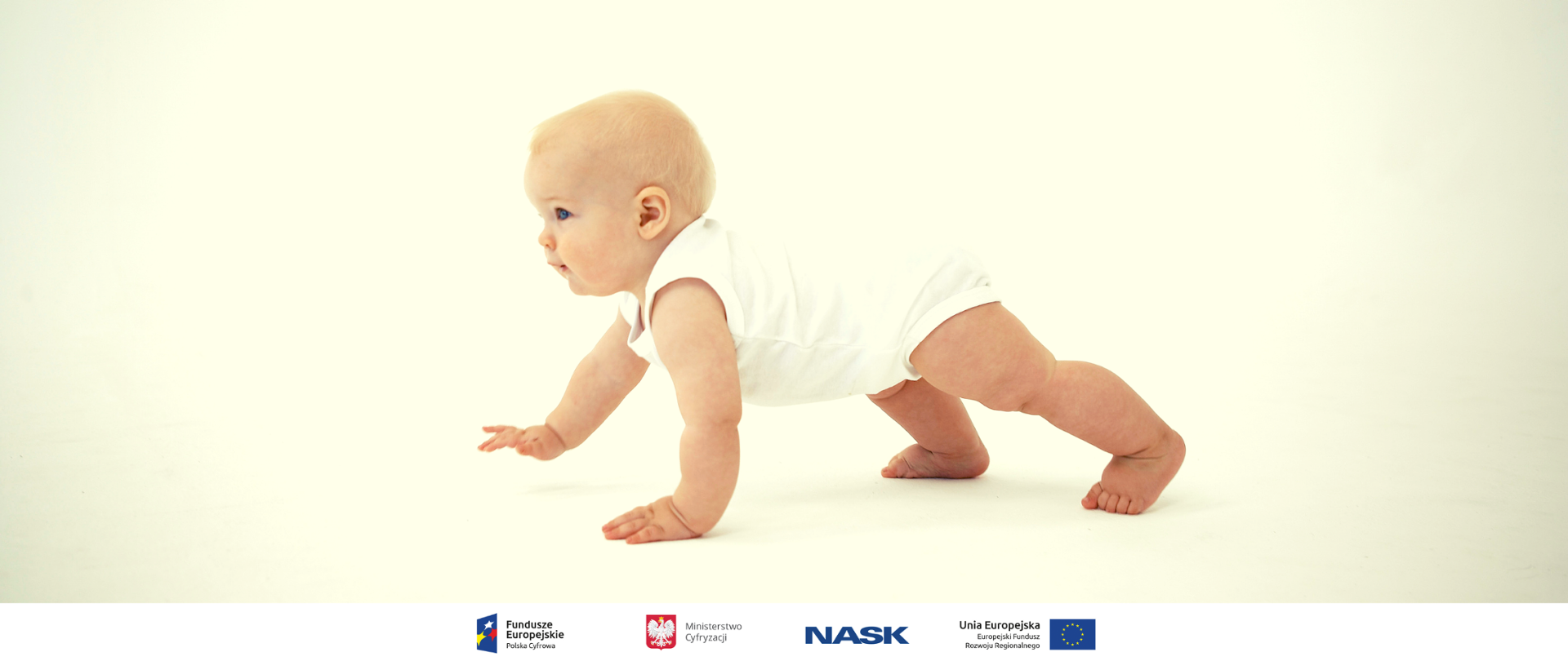 Raczkujące niemowlę.