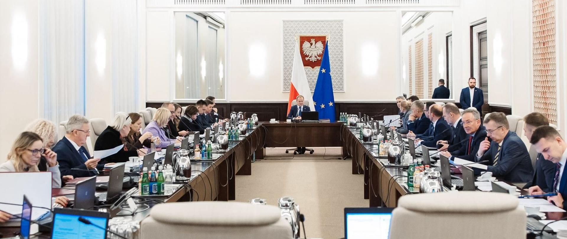 Posiedzenie Rady Ministrów pod przewodnictwem premiera Donalda Tuska.