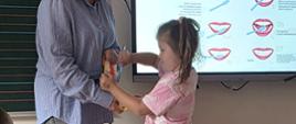 „Mam zdrowe zęby!” – zajęcia w Szkole Podstawowej w Sobiesękach