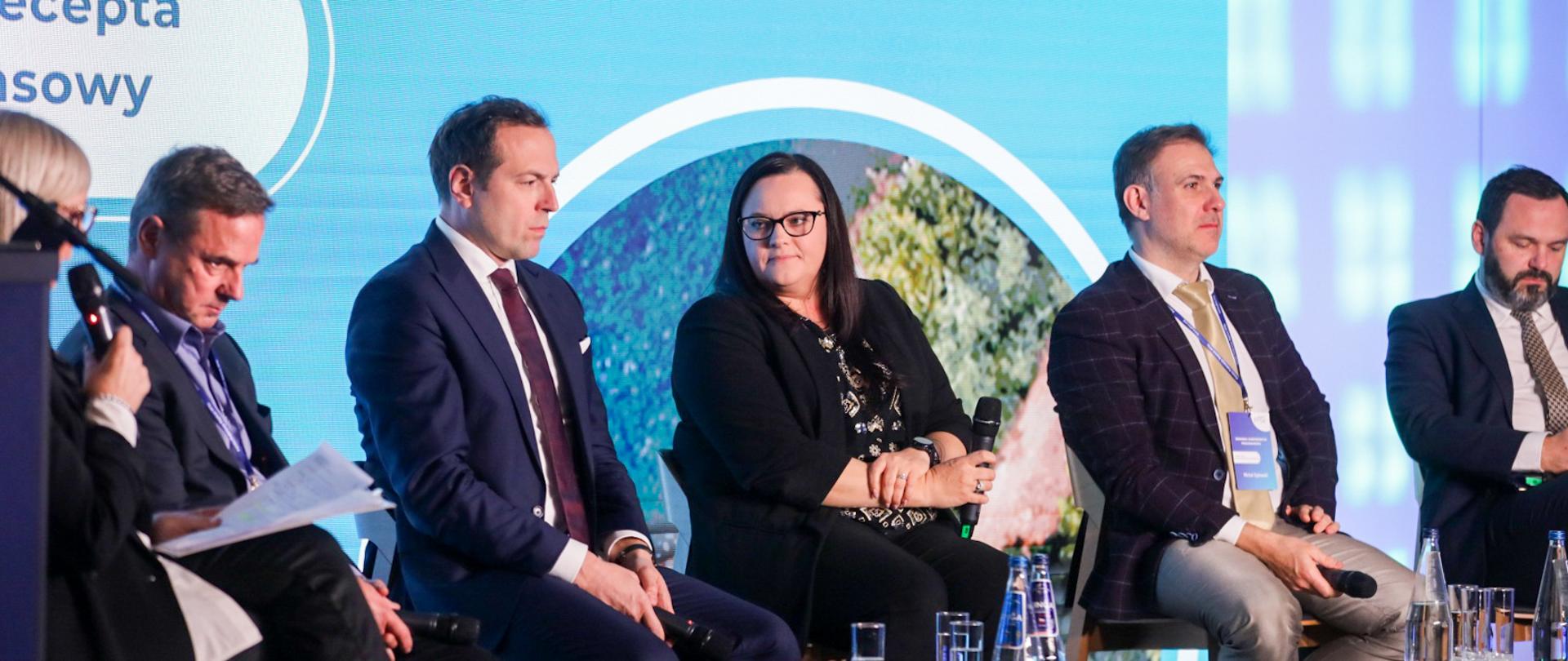 Wiceminister Małgorzata Jarosińska-Jedynak na debacie o przyszłości polskich szpitali
