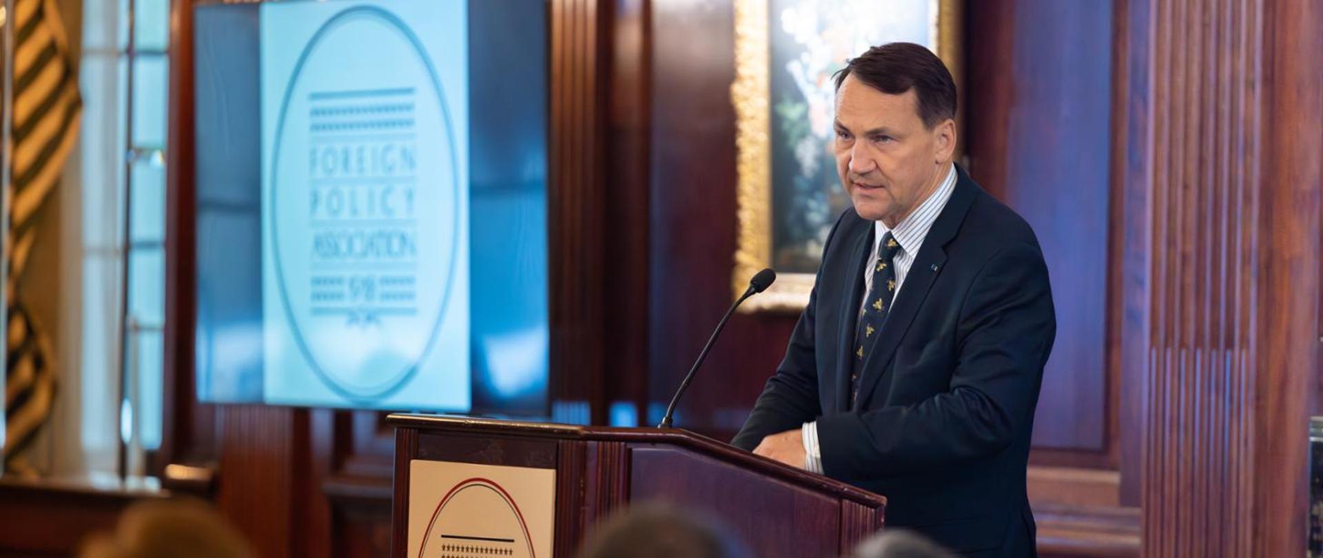 Wicepremier Radosław Sikorski w siedzibie University Club w Nowym Jorku