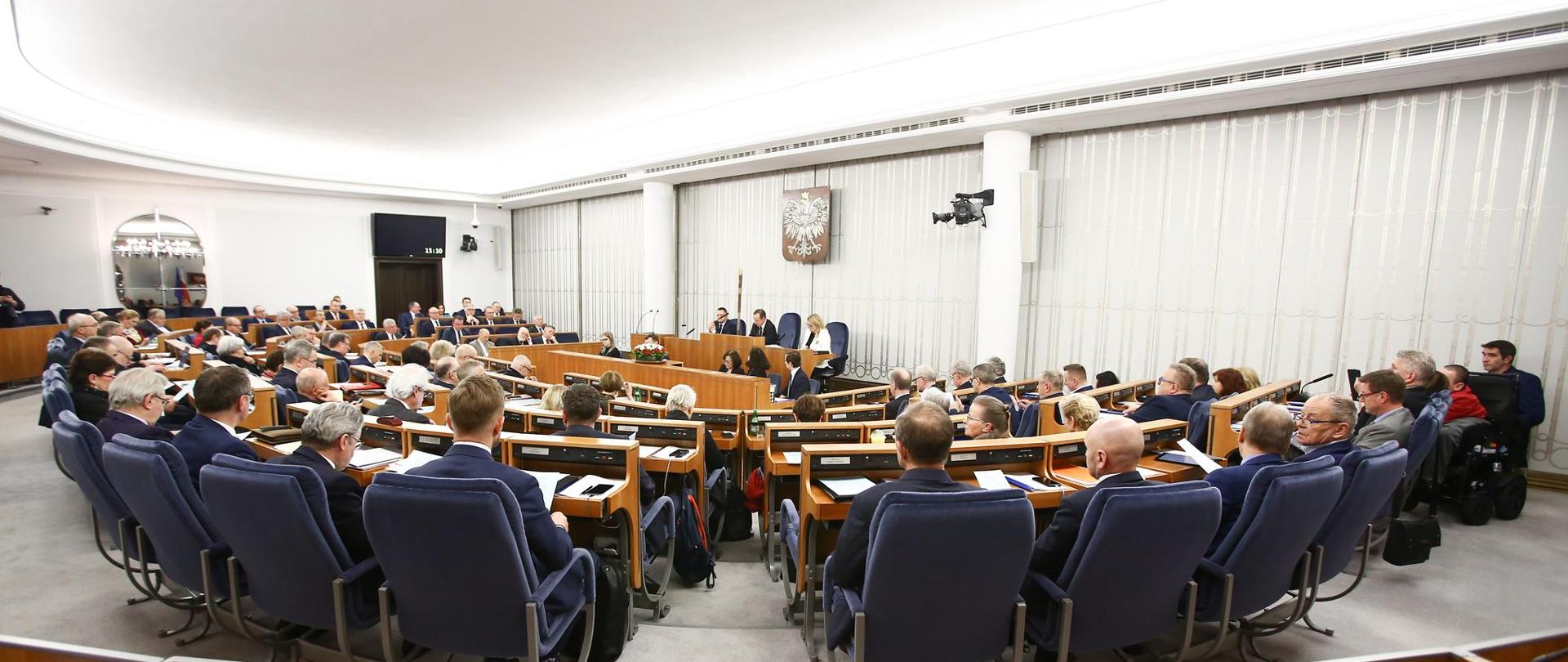 Na zdjęciu senatorowie podczas posiedzenia Senatu