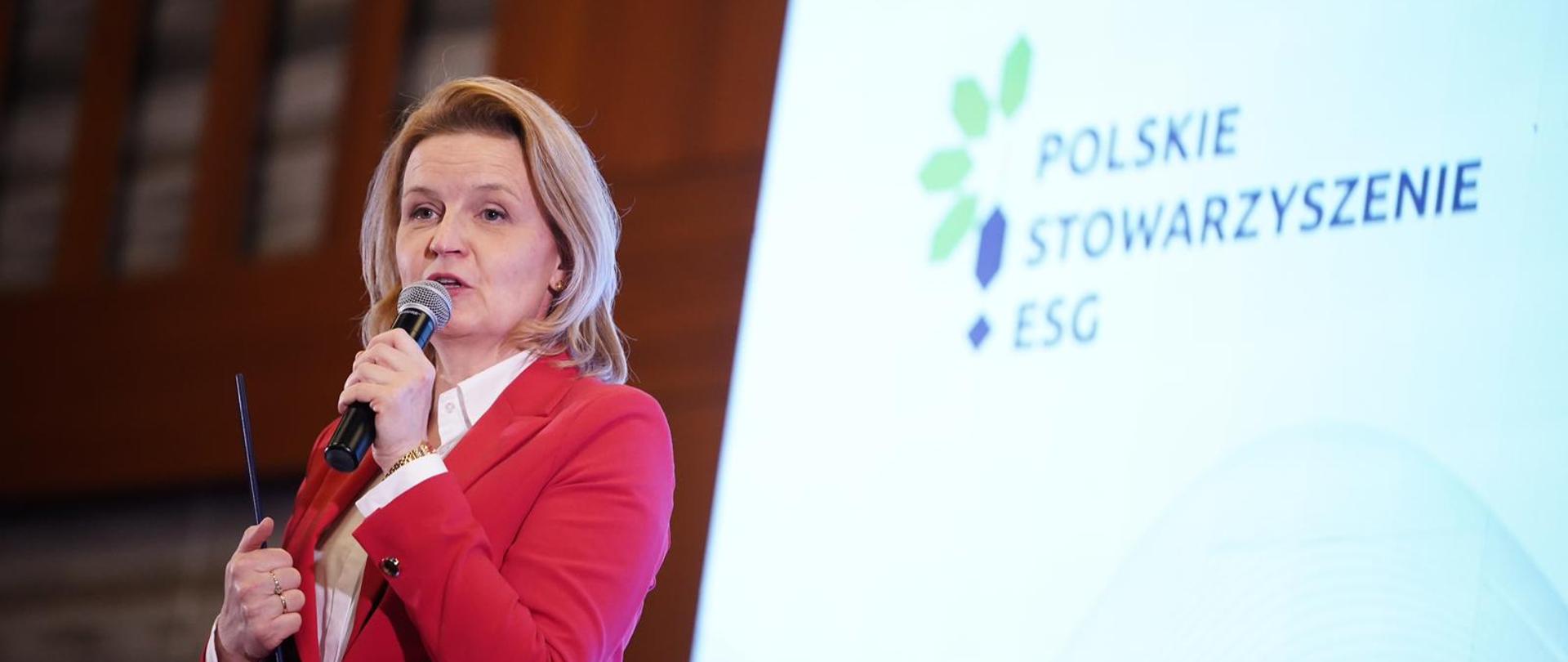 Wiceminister_Barbara_Socha_-_ESG