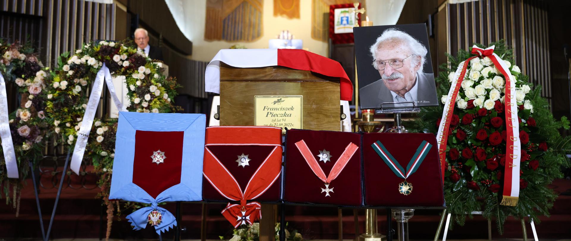 Ostatnie pożegnanie Franciszka Pieczki, Fot. Leszek Szymański/PAP