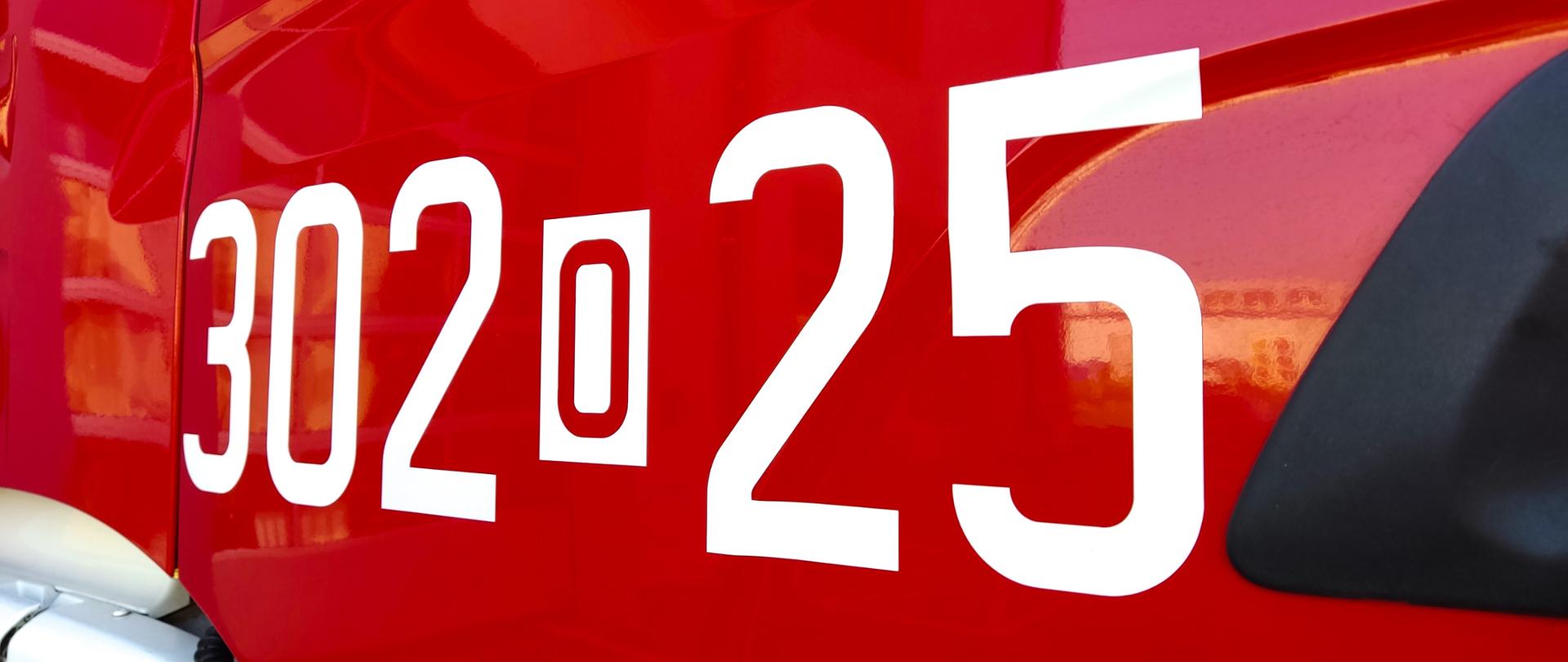 Numer operacyjny pojazdu 301o25.