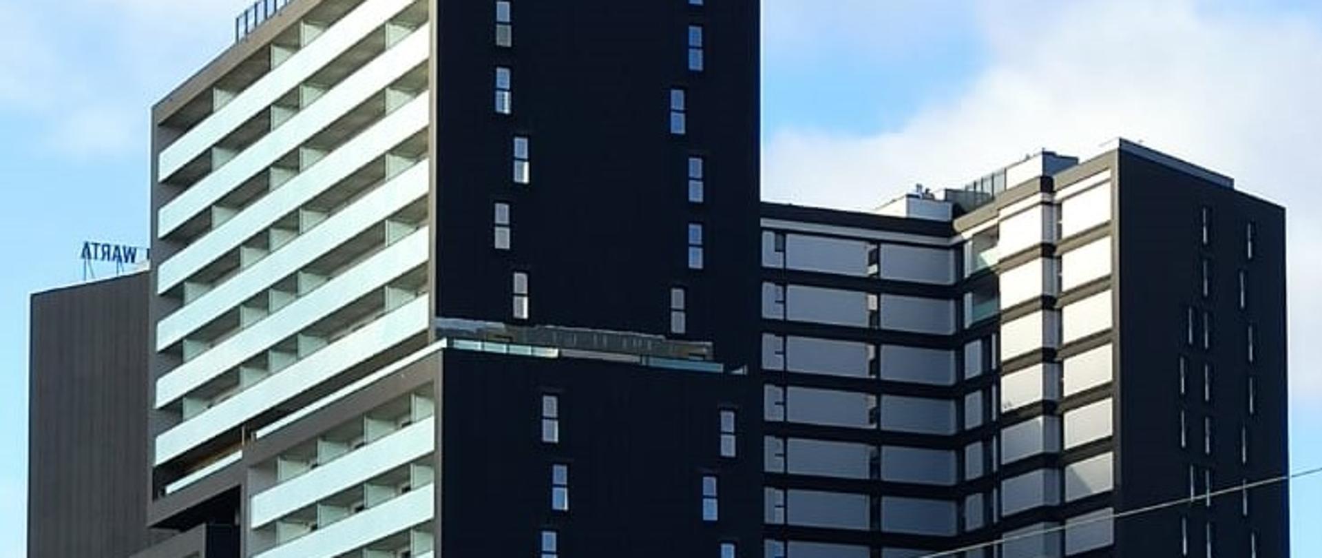 Czynności kontrolno-rozpoznawcze na terenie budynku mieszkalnego wielorodzinnego