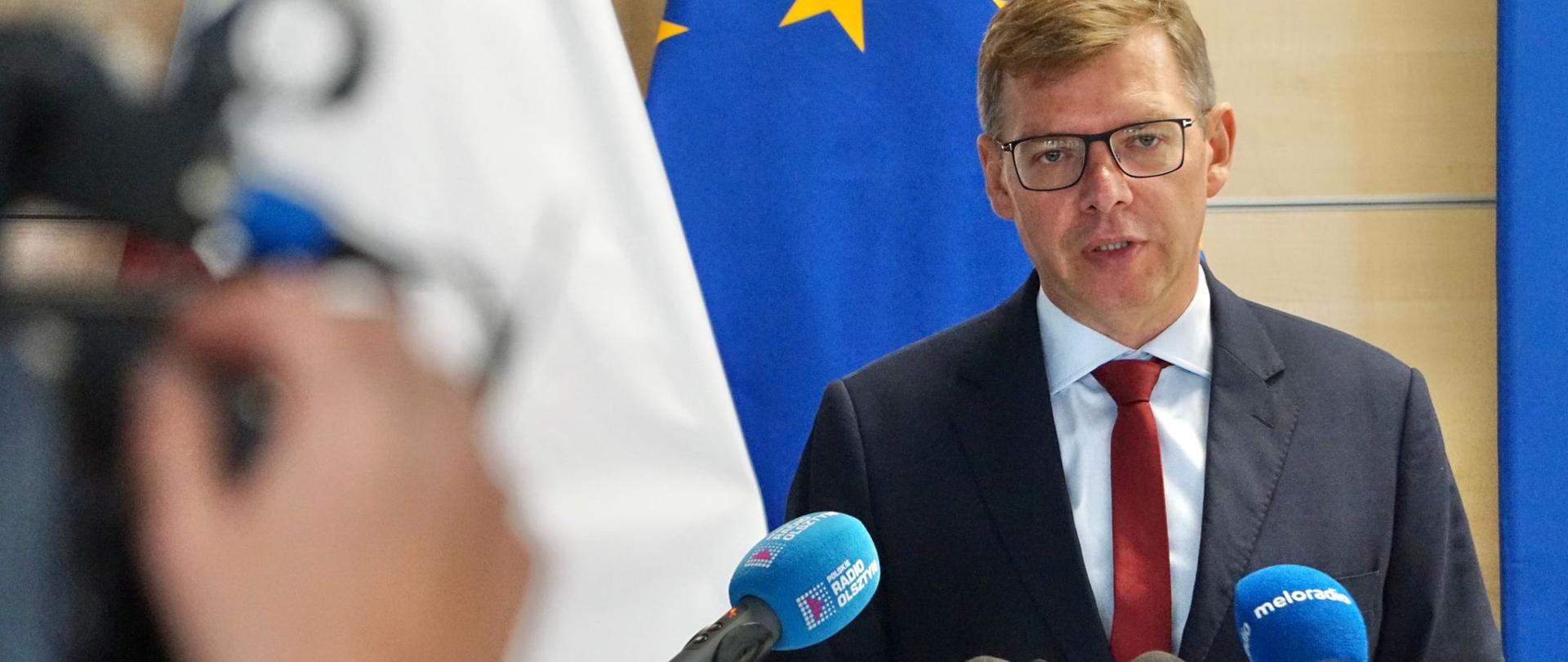 Wojewoda Warmińsko-Mazurski Artur Chojecki ogłosił rozstrzygnięcie naboru wniosków na dofinansowanie z VIII. edycji Rządowego Programu Inwestycji Strategicznych (Rządowy Fundusz Polski Ład).