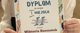 Wiktoria Rzeszotek - dyplom za zajęcie I miejsca w Żyrardowskim Konkursie Wiolonczelowym