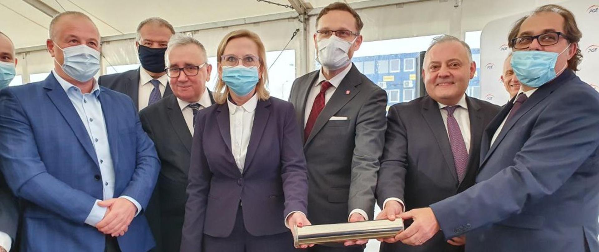 Minister Moskwa at the ceremony of laying the cornerstone for the construction of two PGE gas units at the Dolna Odra Power Plant