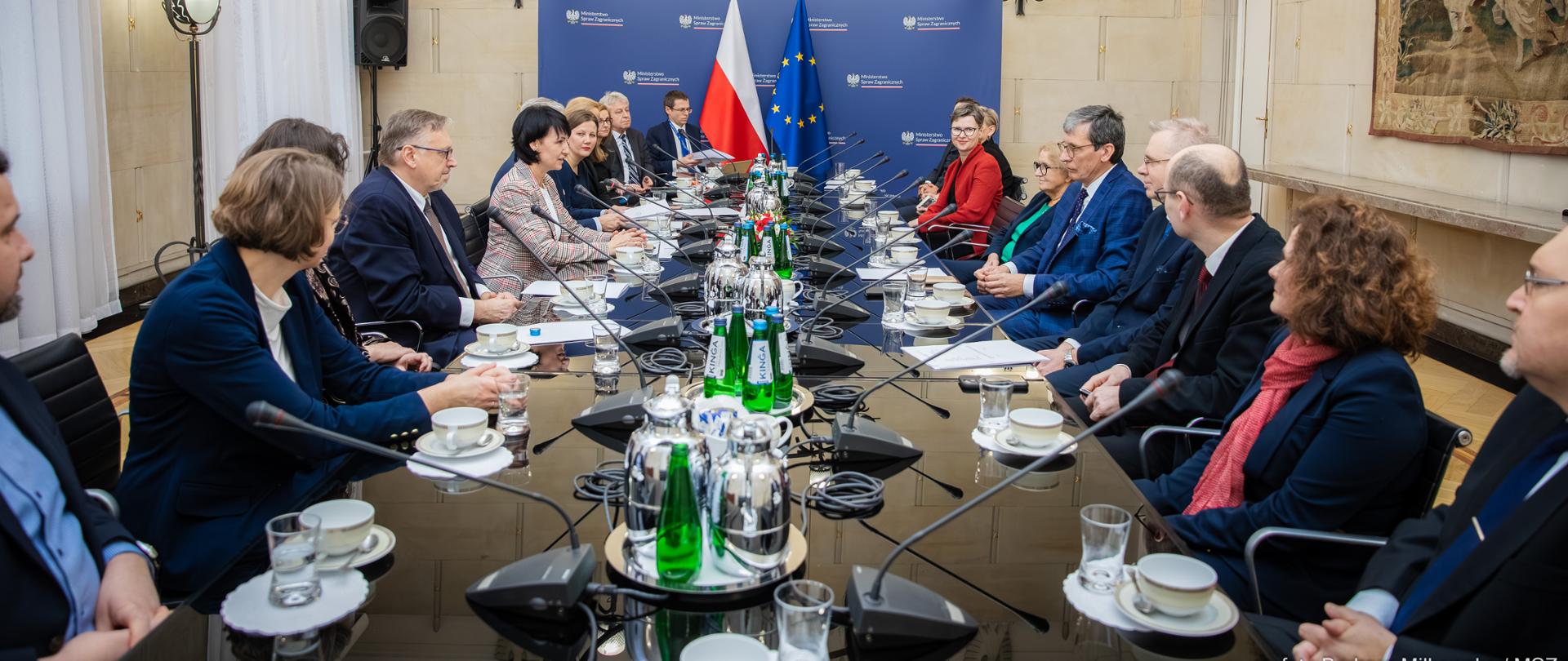 MHMD Doradczy Komitet Prawny 