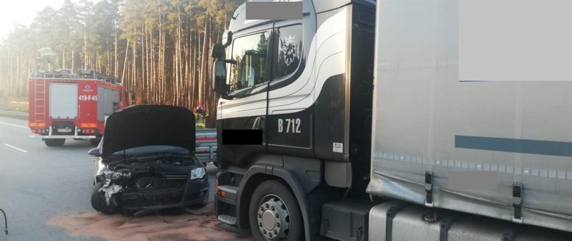 Na zdjęciu rozbity pojazd osobowy.