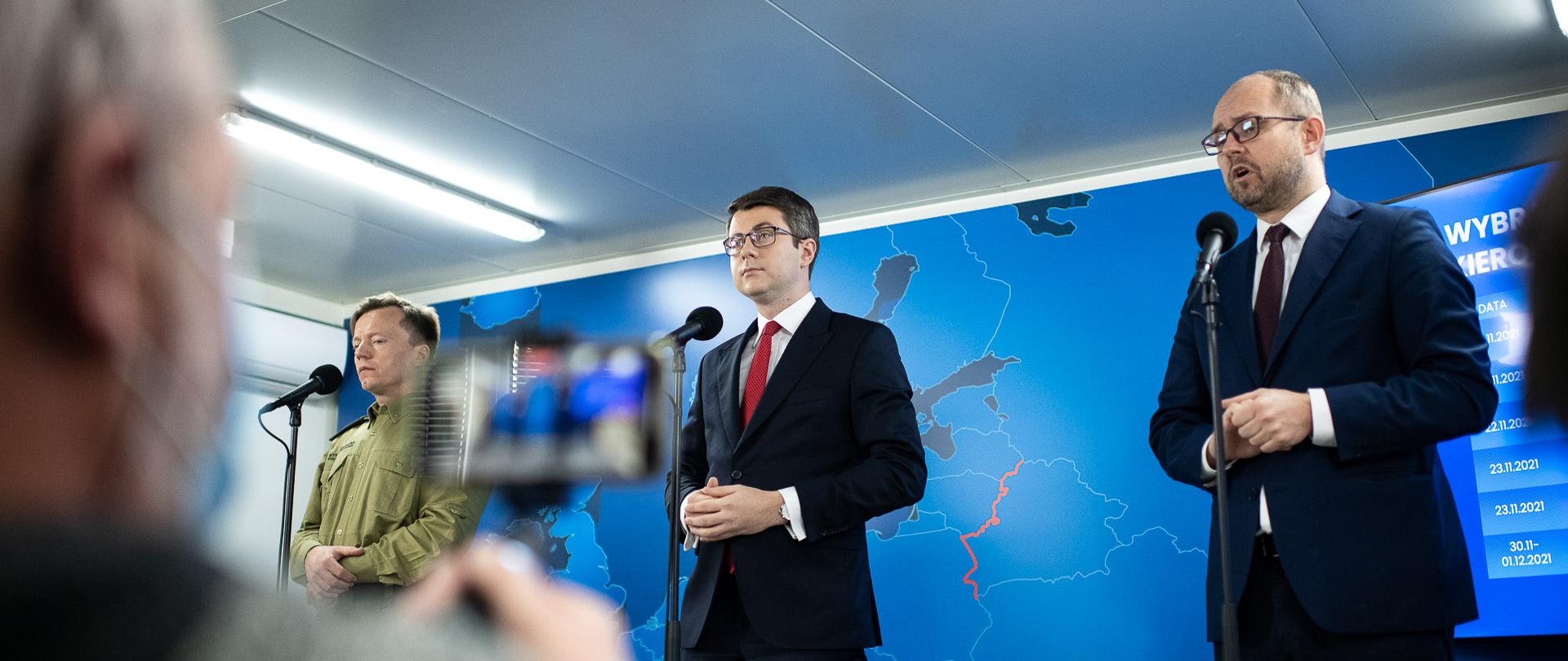 Otwarcie centrum prasowego.