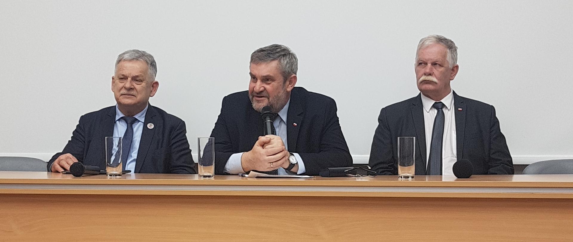 Min. J.K.Ardanowski podczas spotkania w Chojnicach