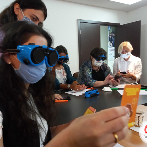 Widzę i słyszę dotykiem - o wsparciu osób z jednoczesnym uszkodzeniem wzroku i słuchu w Gruzji