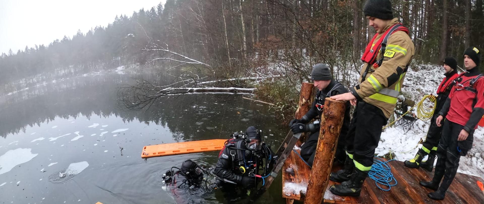 Zajęcia praktyczne szkolenia specjalistycznego w zakresie nurkowania podlodowego Morskie Oko