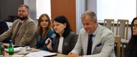 zdjęcie ze spotkania nt. częściowej realizacji e-recept