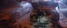 pożar samochodu na ulicy Kolejowej w Grodzisku Wlkp.