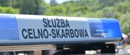 sygnalizator z napisem Służba Celno-Skarbowa