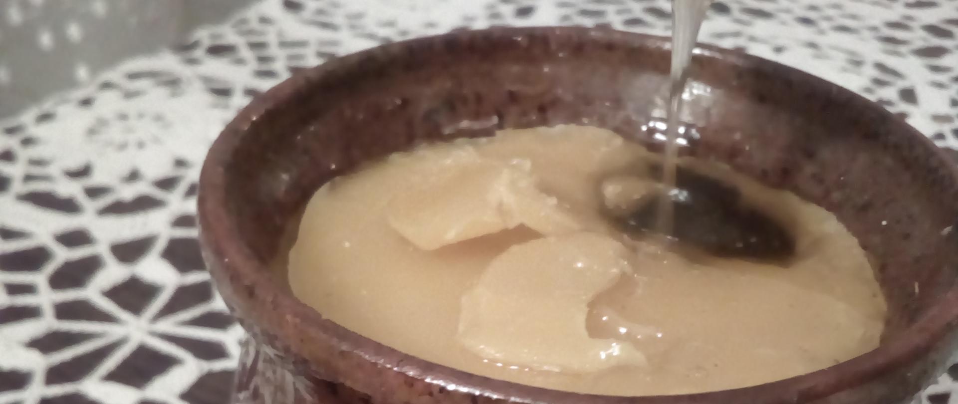 Miód wielokwiatowy z Mirca